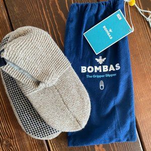 NWT Men's Bombas Gripper Slippers Size Large